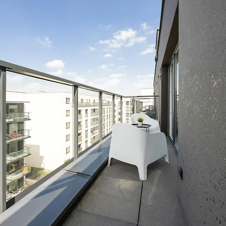 Modern & Stylish With Balcony By Renters Apartment Warsaw