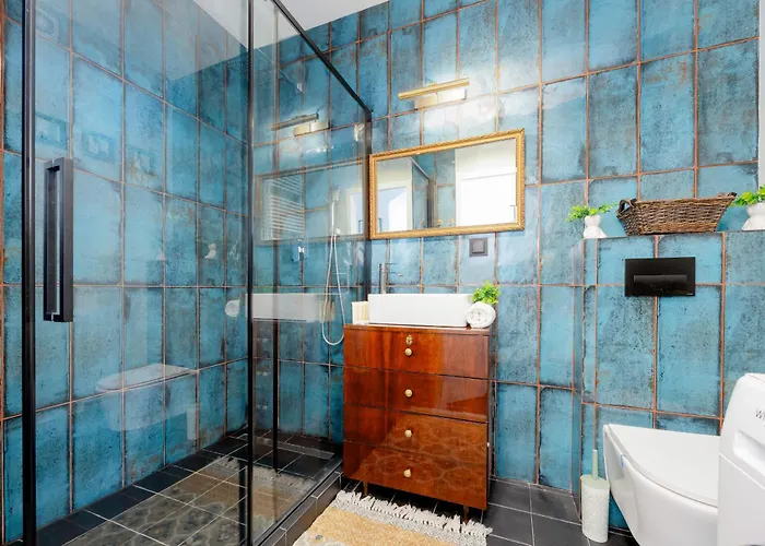 Lägenhet Modern & Stylish With Balcony By Renters