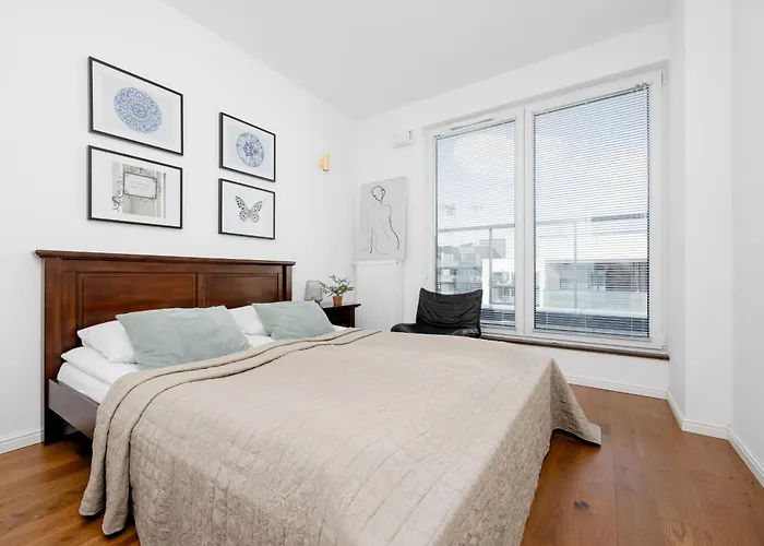 Lägenhet Modern & Stylish With Balcony By Renters Warszawa