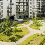 Modern & Stylish With Balcony By Renters