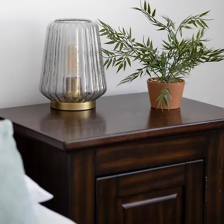 Modern & Stylish With Balcony By Renters Varšava