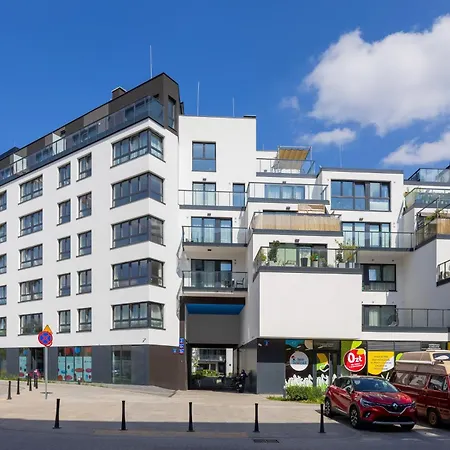 Modern & Stylish With Balcony By Renters Apartmán